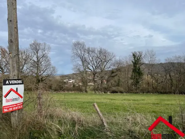 Larche 19600 – Vente terrain
