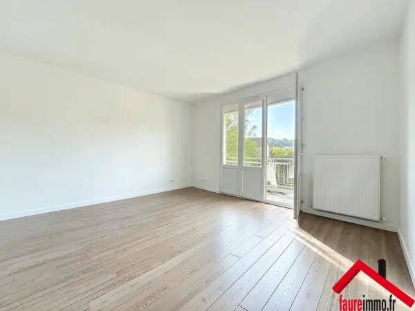 Brive-la-Gaillarde 19100 – Location appartement 3&nbsp;pièces 2&nbsp;chambres
