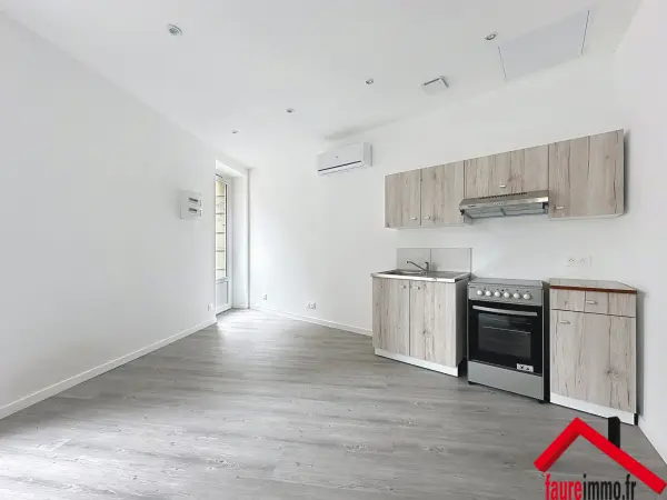 Brive-la-Gaillarde 19100 – Location appartement 2&nbsp;pièces 1&nbsp;chambre