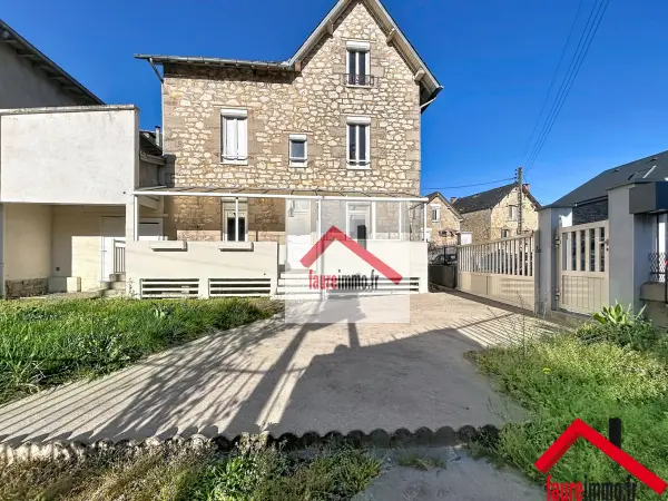Brive-la-Gaillarde 19100 – Vente maison/villa 7&nbsp;pièces 6&nbsp;chambres