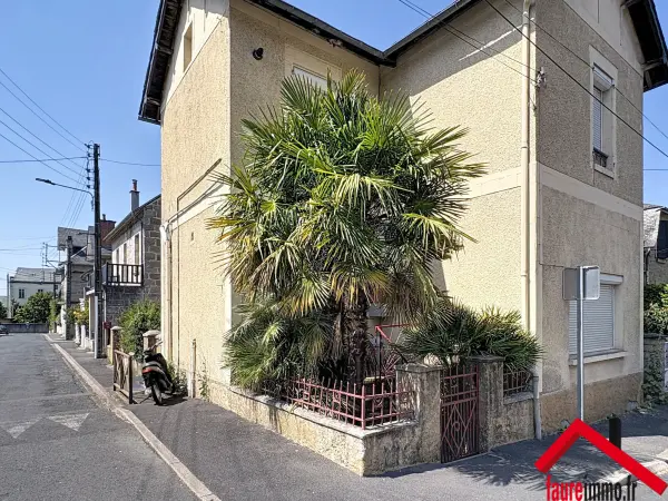 Brive-la-Gaillarde 19100 – Vente immeuble 6&nbsp;pièces 3&nbsp;chambres
