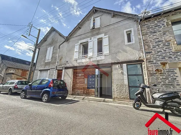 Brive-la-Gaillarde 19100 – Vente immeuble 9&nbsp;pièces