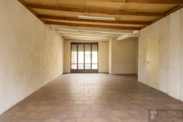 Toulon 83100 – Vente parking/box