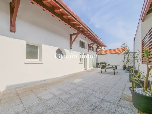 Biarritz 64200 – Vente appartement 5&nbsp;pièces 4&nbsp;chambres