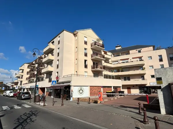 Le Plessis-Trévise 94420 – Location parking/box