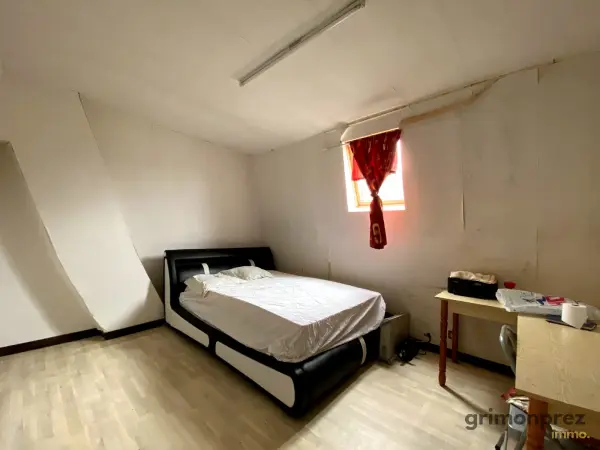 Roubaix 59100 – Vente immeuble 3&nbsp;pièces 2&nbsp;chambres