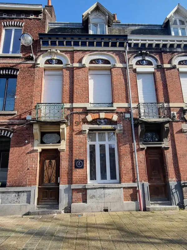 Roubaix 59100 – Vente maison/villa 7&nbsp;pièces 6&nbsp;chambres