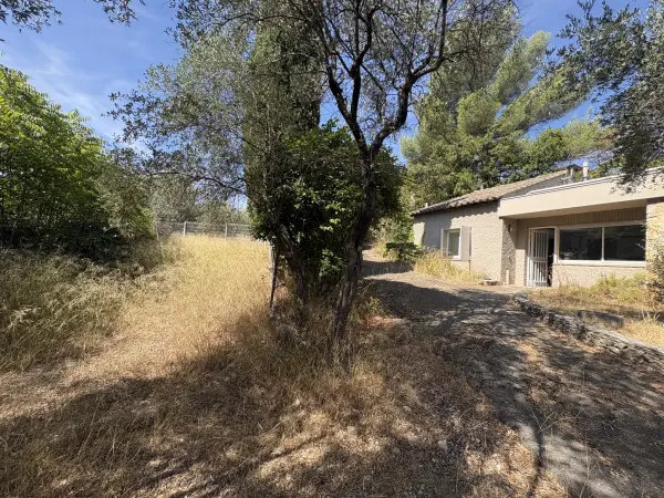 Nîmes 30000 – Vente maison/villa 3&nbsp;pièces 2&nbsp;chambres