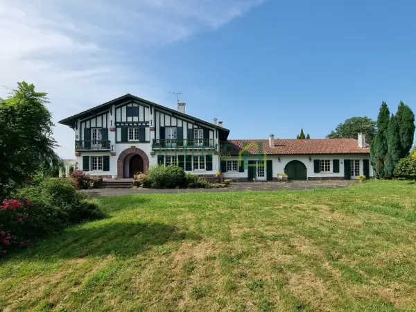 Saint-Palais 64120 – Vente maison/villa 12&nbsp;pièces 7&nbsp;chambres
