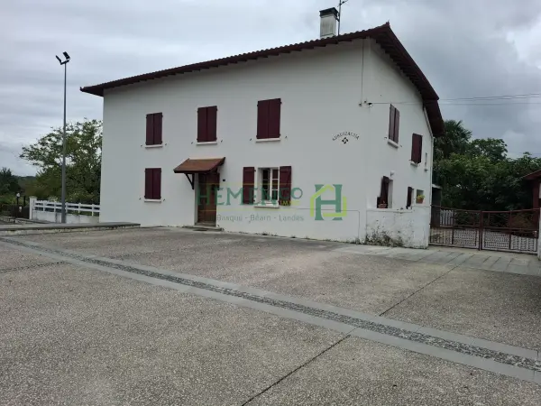 Aïcirits-Camou-Suhast 64120 – Vente maison/villa 11&nbsp;pièces 8&nbsp;chambres
