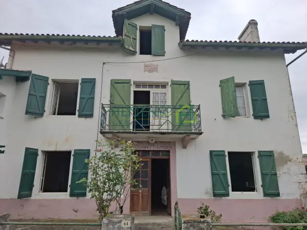 Bussunarits-Sarrasquette 64220 – Vente maison/villa 7&nbsp;pièces 6&nbsp;chambres
