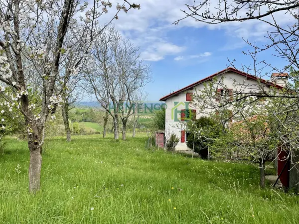 Lohitzun-Oyhercq 64120 – Vente maison/villa 9&nbsp;pièces 6&nbsp;chambres
