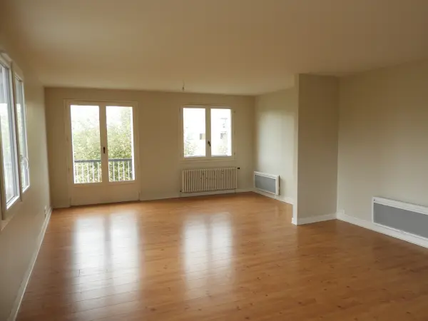 Auch 32000 – Vente appartement 4&nbsp;pièces 3&nbsp;chambres