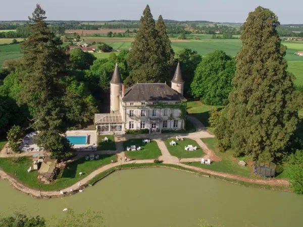 Tournon-Saint-Pierre 37290 – Vente chateau 30&nbsp;pièces 17&nbsp;chambres