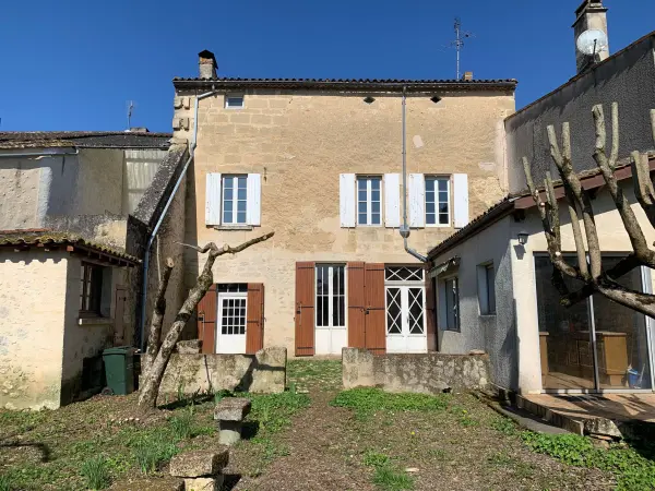 Sauveterre-de-Guyenne 33540 – Vente maison/villa 10&nbsp;pièces 4&nbsp;chambres