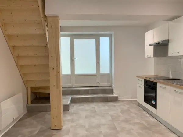 Sauveterre-de-Guyenne 33540 – Location maison/villa 3&nbsp;pièces 2&nbsp;chambres