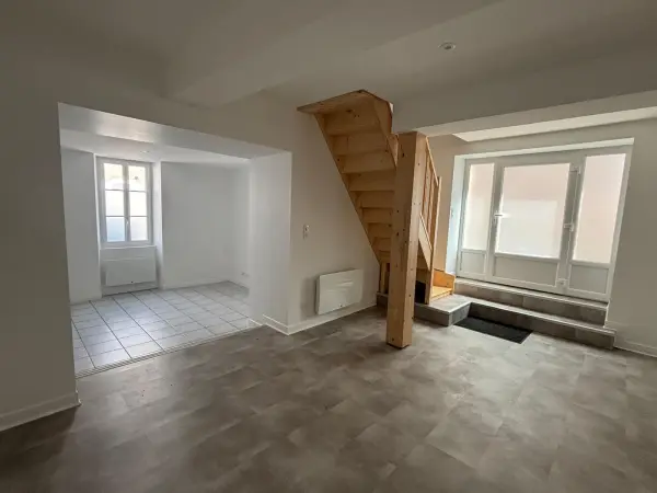 Sauveterre-de-Guyenne 33540 – Location appartement 4&nbsp;pièces 2&nbsp;chambres