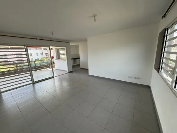 Cayenne 97300 – Vente appartement 2&nbsp;pièces 1&nbsp;chambre