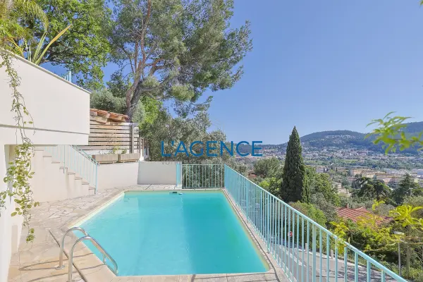 Hyères 83400 – Vente maison/villa 6&nbsp;pièces 3&nbsp;chambres