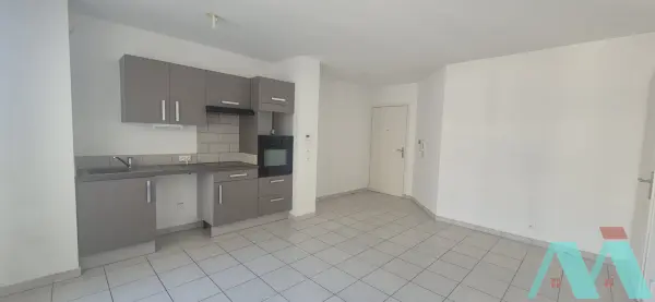 Marseille 13005 – Location appartement 2&nbsp;pièces 1&nbsp;chambre
