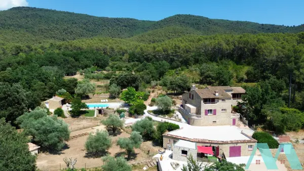 Le Beausset 83330 – Vente de prestige maison/villa 7&nbsp;pièces 6&nbsp;chambres