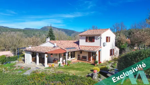 Signes 83870 – Vente maison/villa 5&nbsp;pièces 4&nbsp;chambres