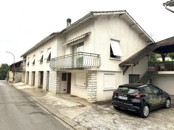 Agmé 47350 – Vente appartement 10&nbsp;pièces 5&nbsp;chambres