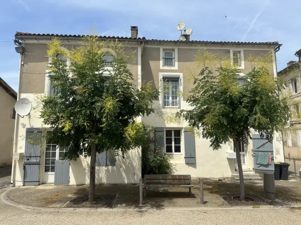 Caumont-sur-Garonne 47430 – Vente maison/villa 8&nbsp;pièces 3&nbsp;chambres