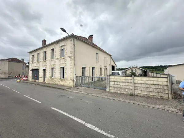 Lagupie 47180 – Vente immeuble 3&nbsp;chambres