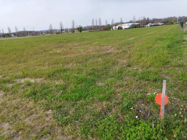 Miramont-de-Guyenne 47800 – Vente terrain