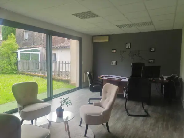 Sainte-Bazeille 47180 – Location local 4&nbsp;pièces