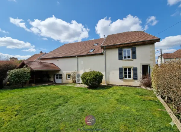 Saulx 70240 – Vente maison/villa 11&nbsp;pièces 6&nbsp;chambres