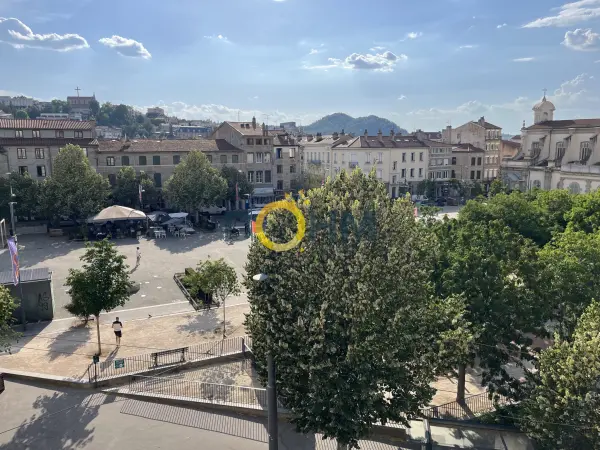 Saint-Étienne 42000 – Location appartement 2&nbsp;pièces 1&nbsp;chambre