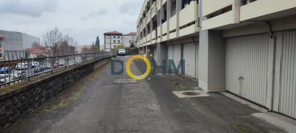 Clermont-Ferrand 63100 – Vente parking/box