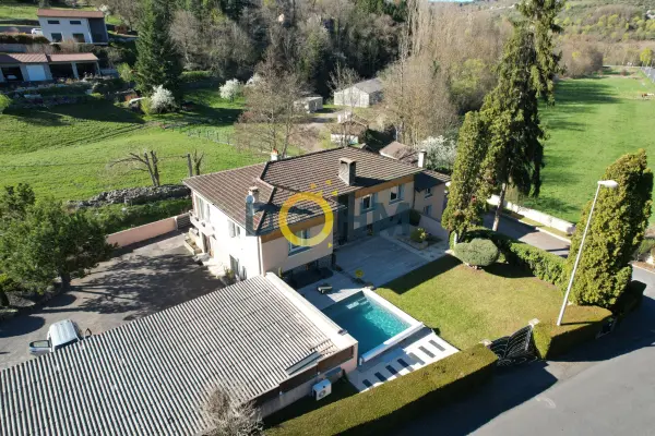 Espaly-Saint-Marcel 43000 – Vente maison/villa 12&nbsp;pièces 6&nbsp;chambres