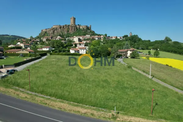Polignac 43000 – Vente terrain