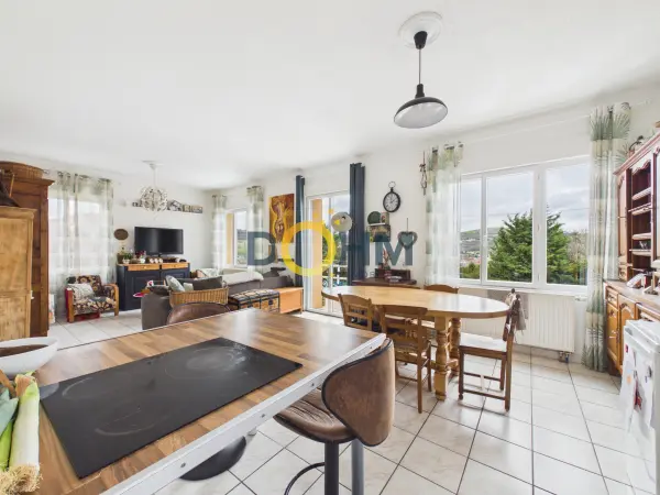 Le Puy-en-Velay 43000 – Vente maison/villa 6&nbsp;pièces 5&nbsp;chambres