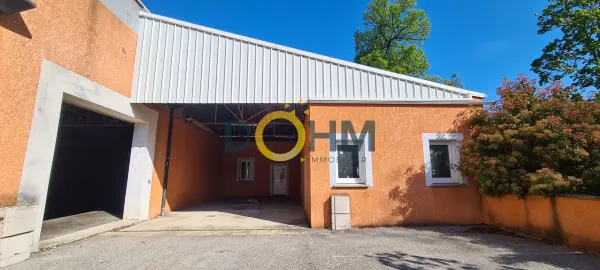 Thueyts 07330 – Vente inconnu