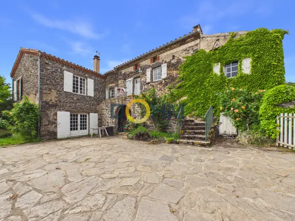 Massiac 15500 – Vente maison/villa 6&nbsp;pièces 3&nbsp;chambres