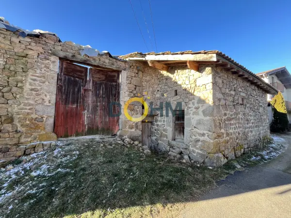 Marols 42560 – Vente maison/villa 1&nbsp;pièce 1&nbsp;chambre