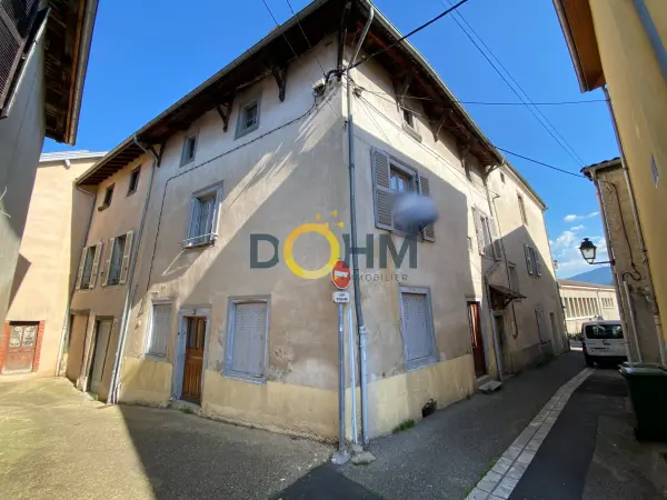 Ambert 63600 – Vente maison/villa 7&nbsp;pièces 2&nbsp;chambres