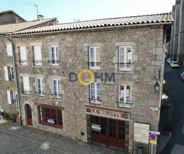 La Chaise-Dieu 43160 – Vente immeuble
