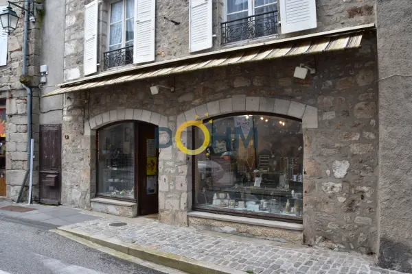 La Chaise-Dieu 43160 – Vente immeuble