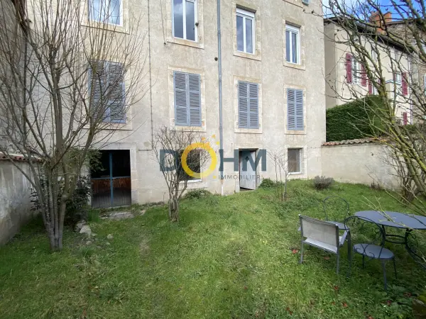 Ambert 63600 – Vente appartement 4&nbsp;pièces 3&nbsp;chambres