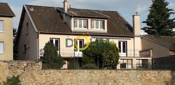 Ambert 63600 – Vente maison/villa 13&nbsp;pièces 5&nbsp;chambres