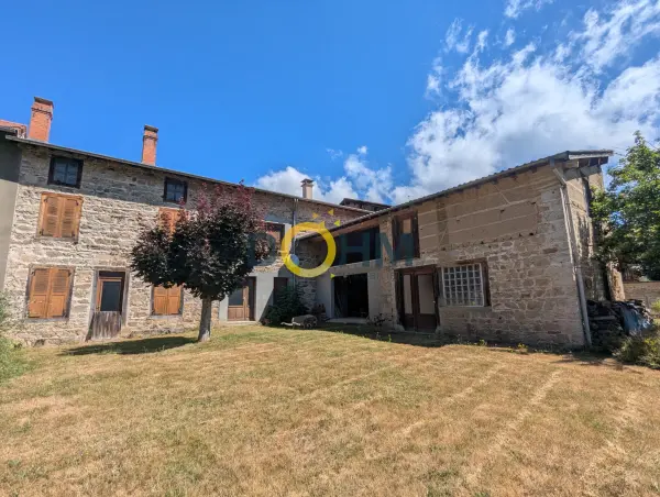 Grandrif 63600 – Vente maison/villa 8&nbsp;pièces 4&nbsp;chambres