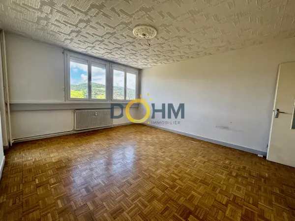 Firminy 42700 – Vente appartement 3&nbsp;pièces 2&nbsp;chambres