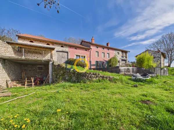 Vernassal 43270 – Vente maison/villa 9&nbsp;pièces 7&nbsp;chambres