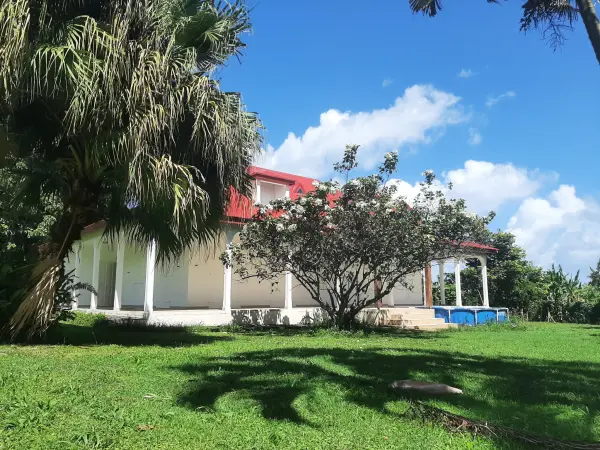 Capesterre-Belle-Eau 97130 – Location maison/villa 5&nbsp;pièces 4&nbsp;chambres