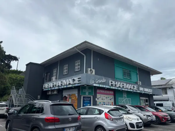 Les Abymes 97139 – Location local